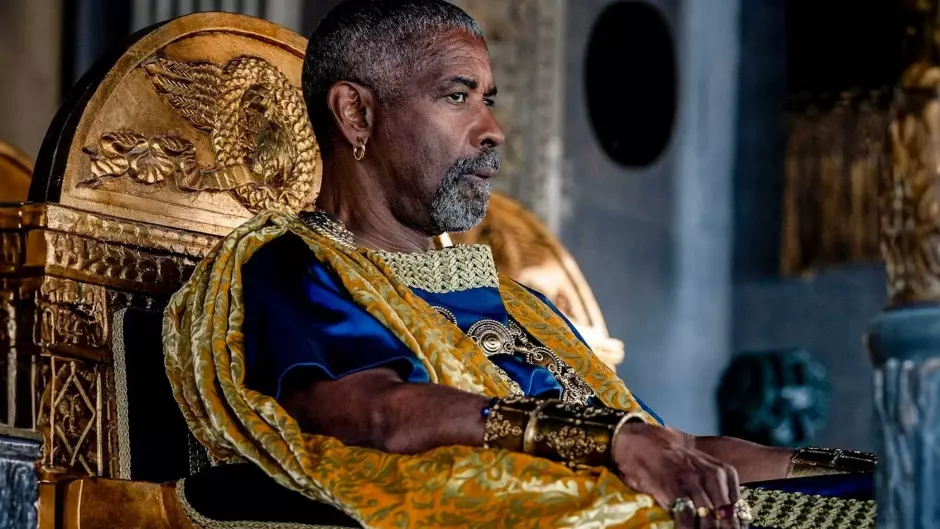 Denzel Washington interpreta a uno de los villanos de 'Gladiator II'