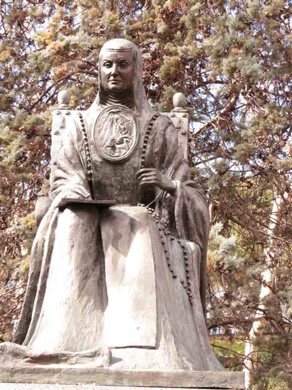 Estatua de sor Juana Inés de la Cruz