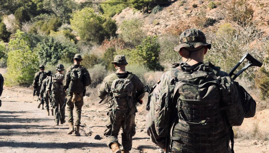 Un momento de la marcha de endurecimiento de mandos legionarios en Melilla