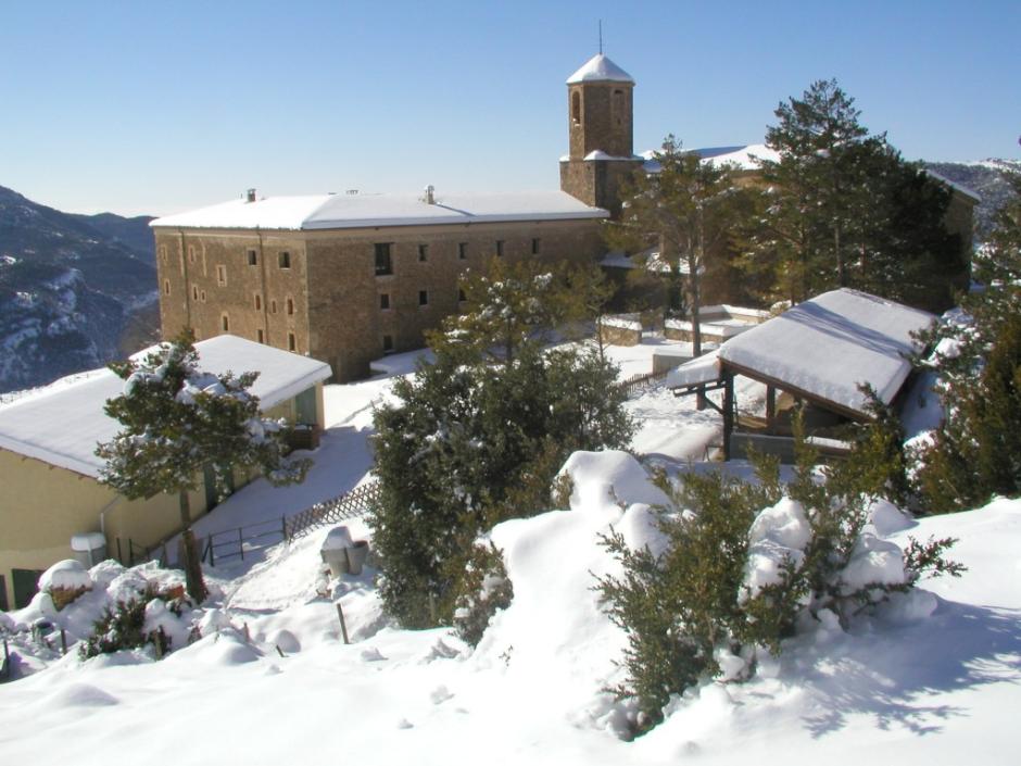 El santuario ilerdense, cubierto de nieve