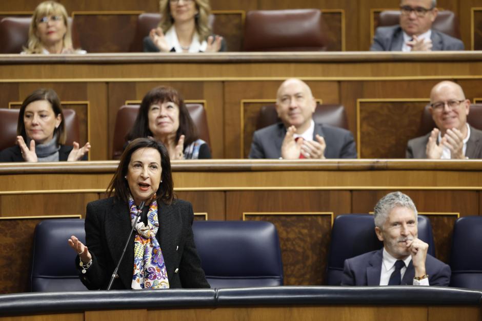 La ministra de Defensa, Margarita Robles, en la sesión de control al Gobierno que se celebra este miércoles en el Congreso