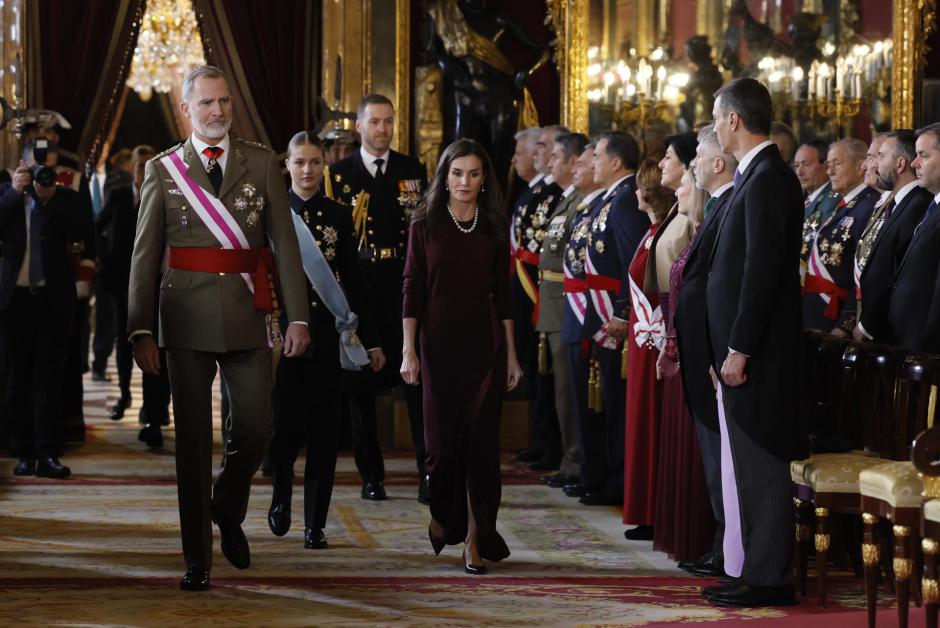 Los Reyes y la Princesa de Asturias en el Palacio Real