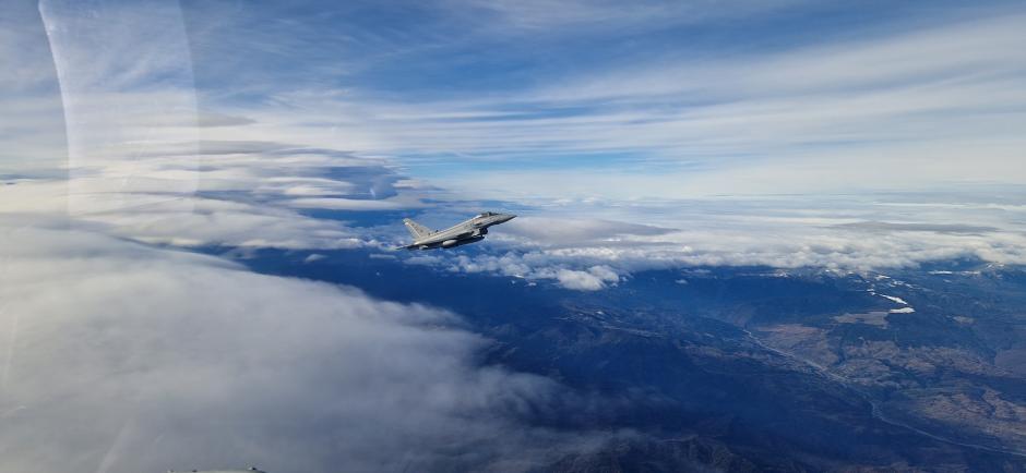 Un Eurofighter español durante un entrenamiento de apoyo aéreo cercano (Close Air Support, CAS) en Rumanía