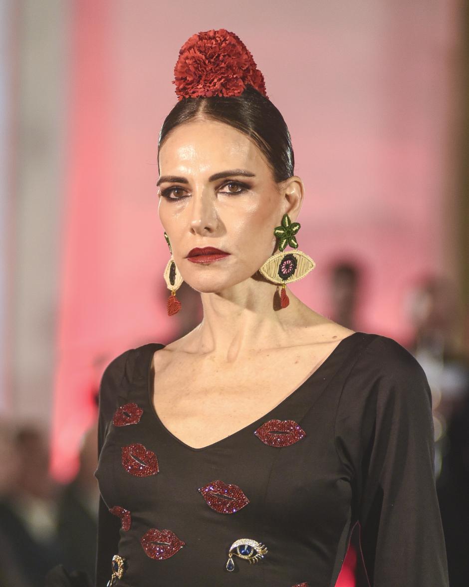 Model Teresa Baca parading in RocioPeralta: La perseverancia de los sueños Brand event in Sevilla on Friday, 10 January 2025.