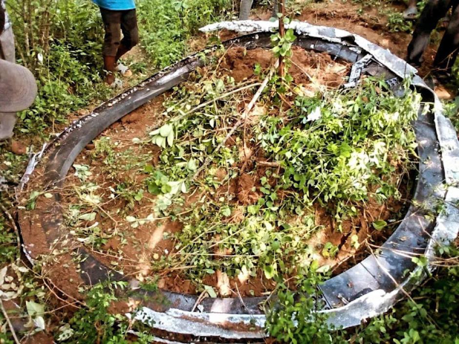 El anillo de metal encontrado cerca de Mukuku en Kenia