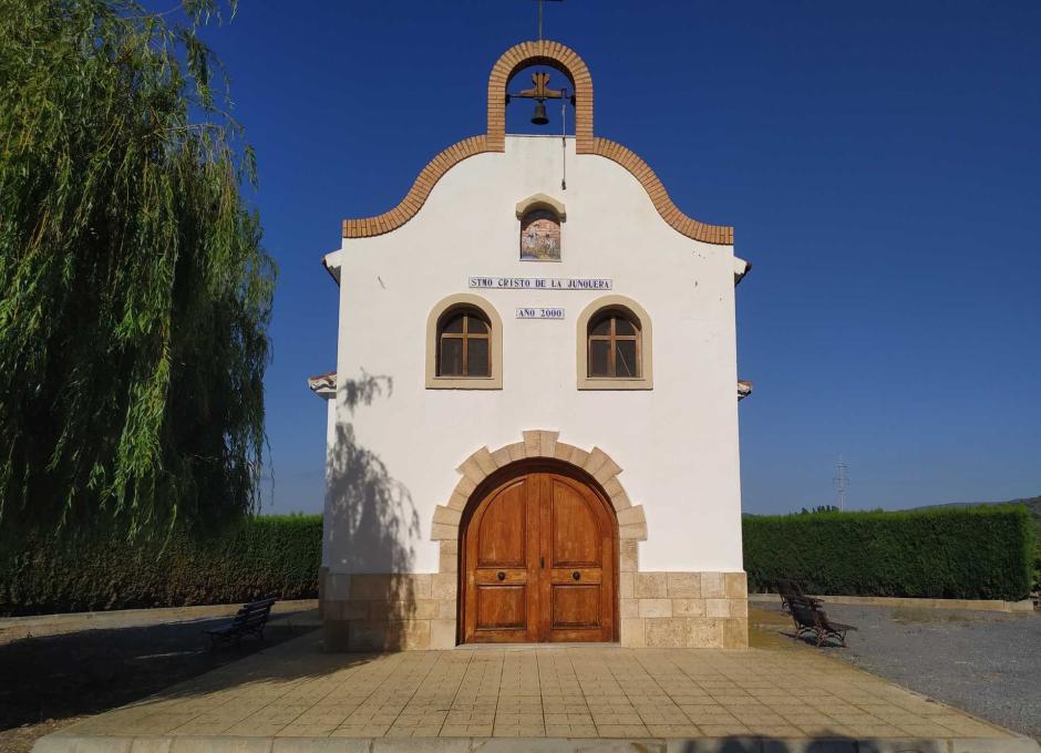 Ermita del Cristo de la Junquera reconstruida en Chilches, Castellón