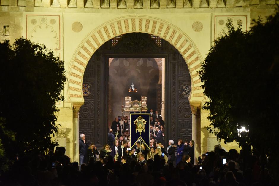 La procesión de las reliquias de San Juan Bautista de la Concepción, en imágenes