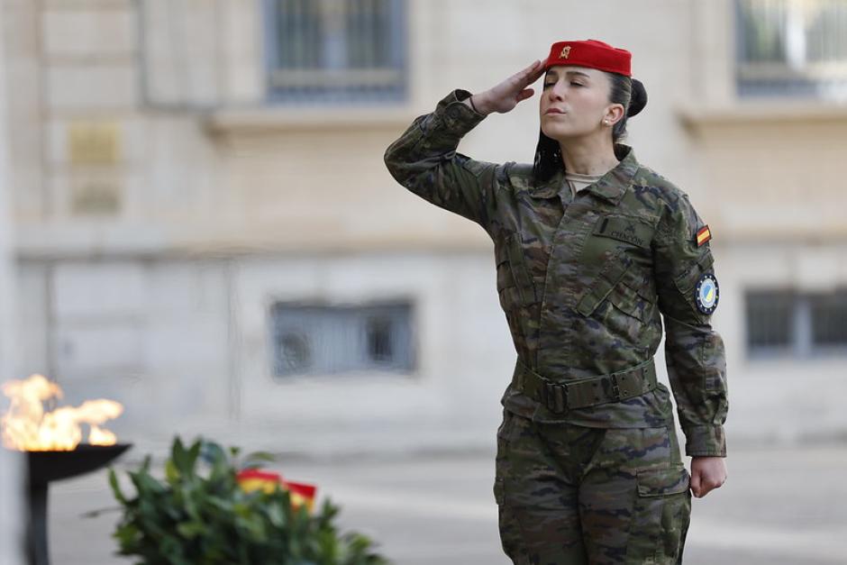 Acto de homenaje a los caídos, civiles y militares, en la Academia de Infantería de Toledo