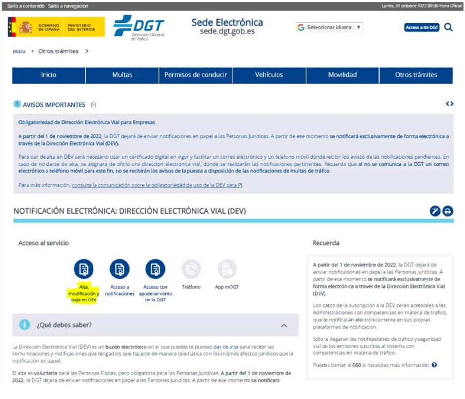 La DGT comunica multas por correo electrónico, pero es preciso haberse dado de alta