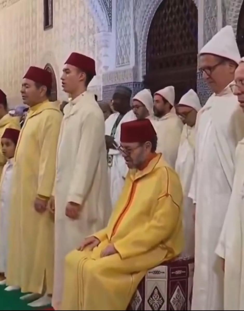 El Rey Mohamed VI, con su hijo Moulay Hassan