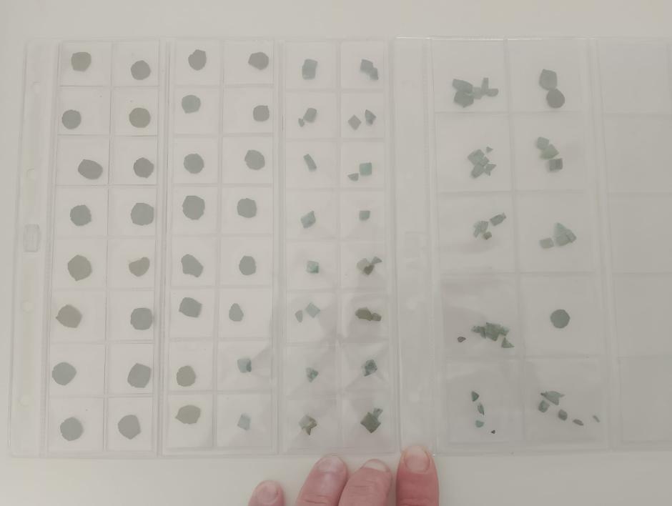 Monedas sin acuñar de un taller de falsificación de finales del siglo XVII encontradas en las Islas Columbretes, Castellón