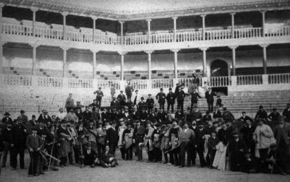 La plaza del Viejo Coso antes de convertirse en un conjunto de viviendas