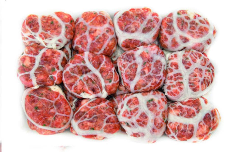 Figatells, típico almuerzo valenciano hecho de embutidos tradicionales y especias