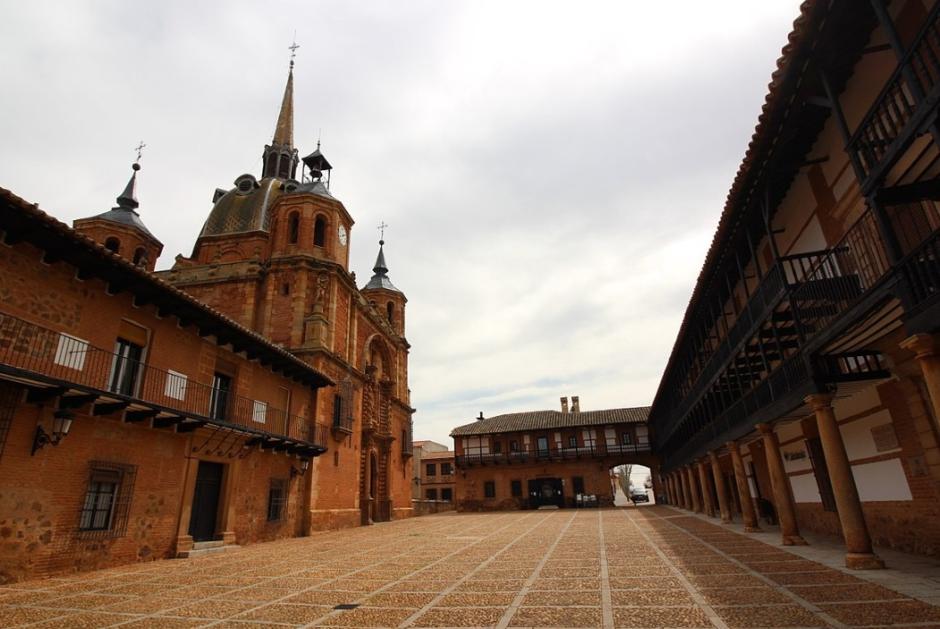 Plaza Mayor de san Carlos del Valle