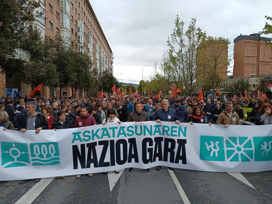 Arnaldo Otegi al frente de la manifestación de Bildu en Pamplona