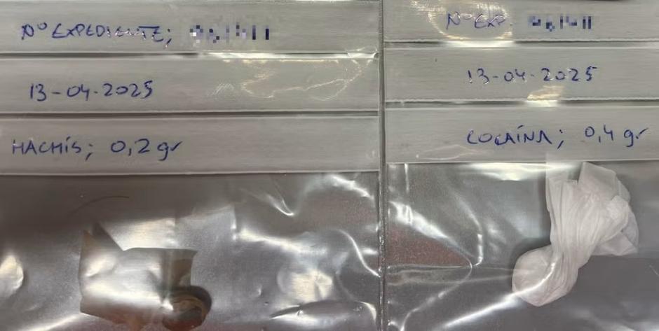 Las dos drogas incautadas al conductor