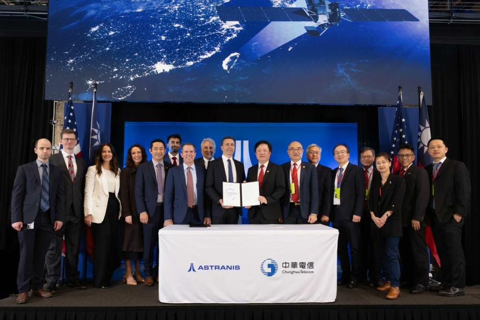 Firma de la alianza estratégica entre la estadounidense Astranis y la taiwanesa Chunghwa Telecom