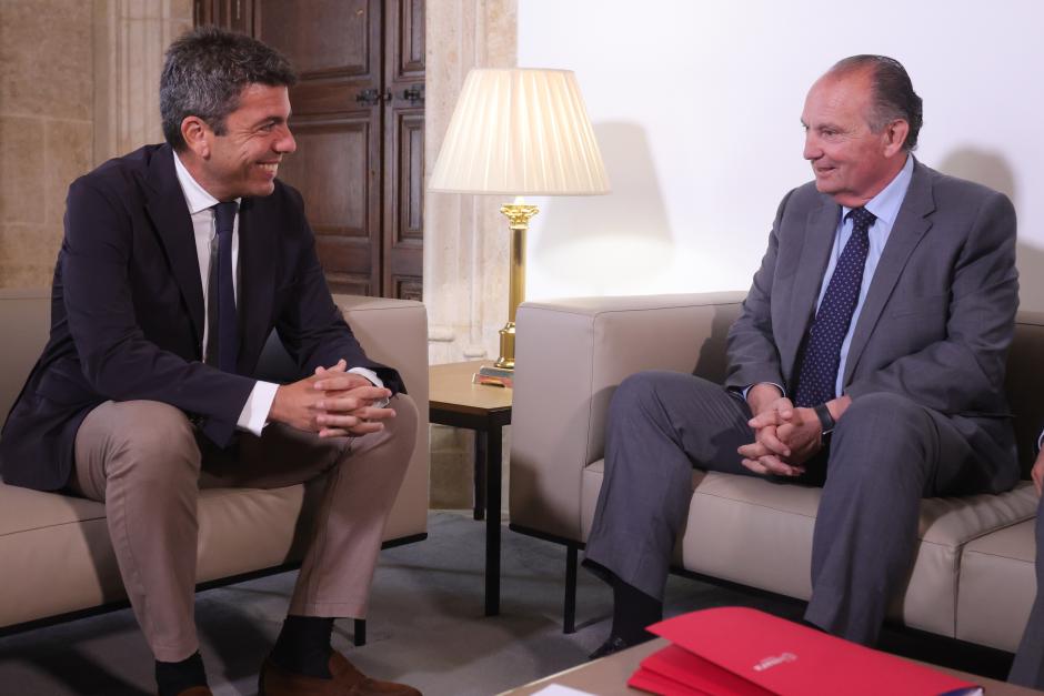 Mazón, reunido con el presidente del Consejo de Cámaras de Comercio de la Comunidad Valenciana, José Vicente Morata