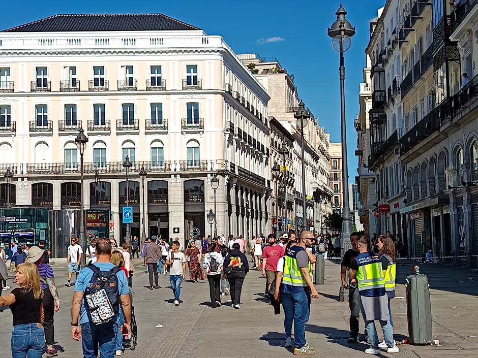 Policías en la Puerta del Sol de Madrid