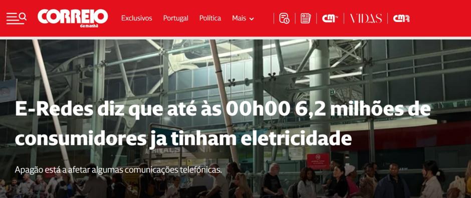 El diario 'Correio de Manhá' echa la culpa del apagón en Portugal a España, diciendo que el colapso eléctrico español provoca el caos en Portugal. "Nunca antes se había visto algo así, un país entero sin un corte de luz. Los que querían volver a casa vivieron horas de desesperación. No había transporte y el trñafico no se movía".