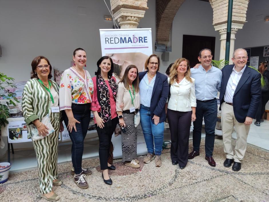 Inauguración del Mercadillo de Primavera de Redmadre Córdoba