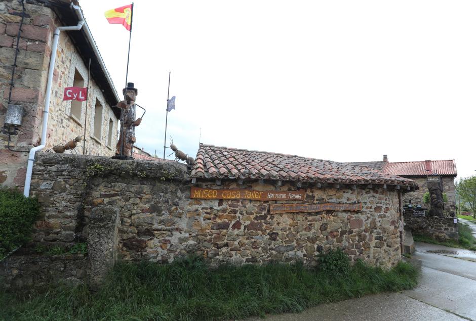 Museo y casa-taller del escultor Herminio Revilla