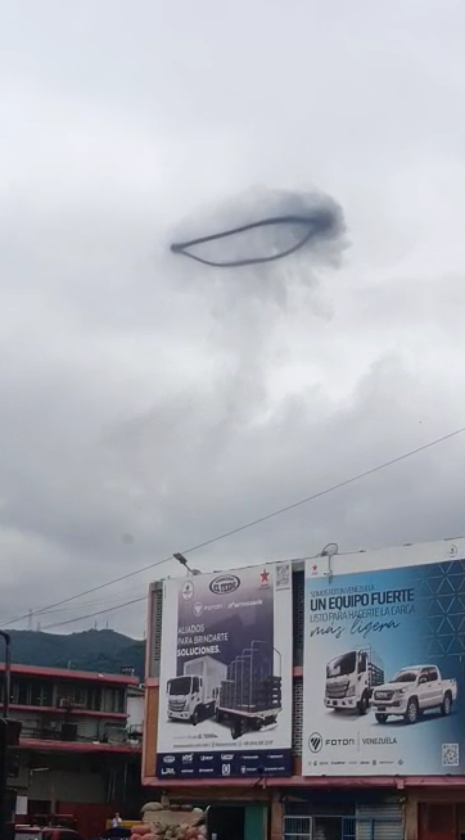 Anillo negro captado en Caracas, Venezuela
