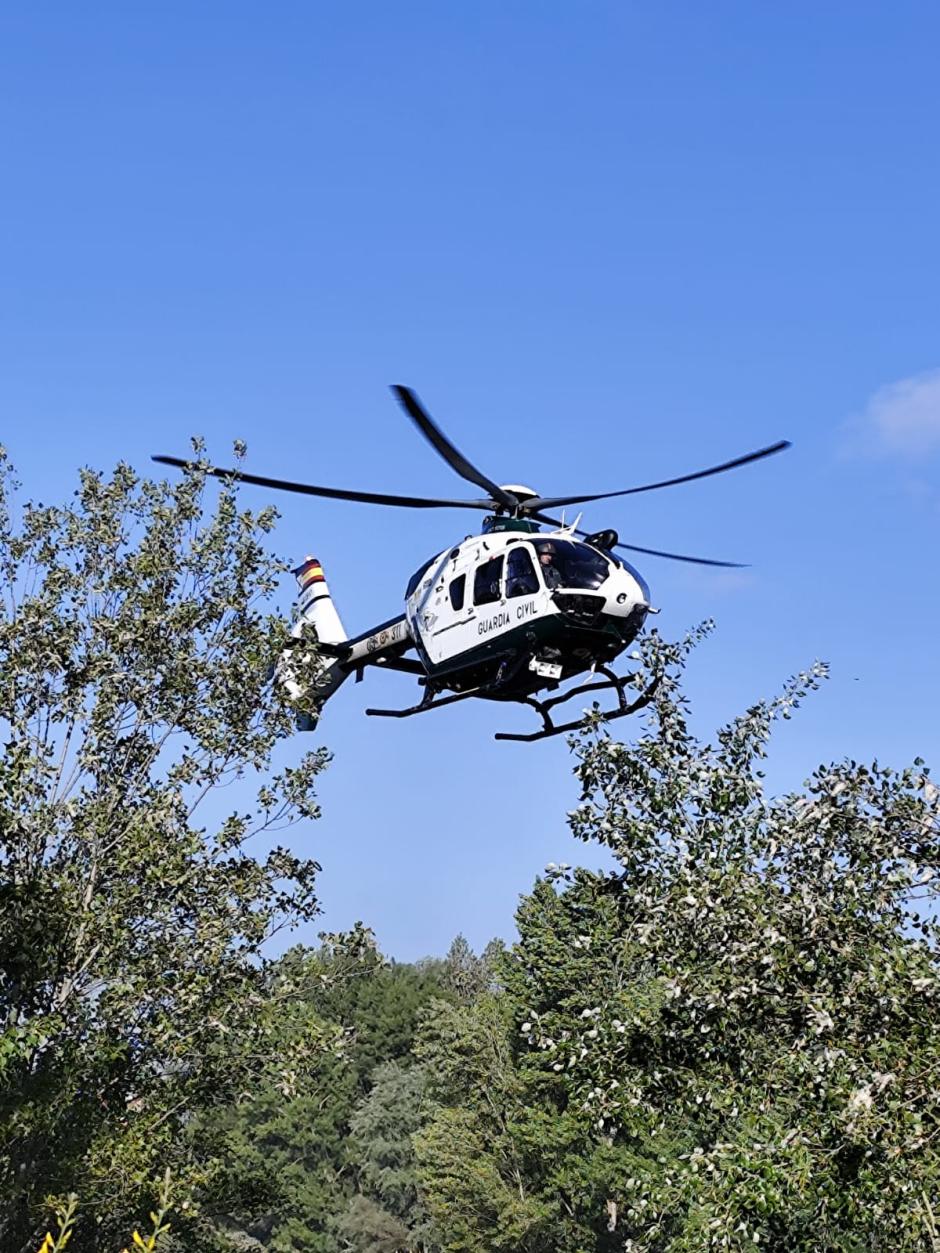 Un helicóptero de la Guardia Civil busca a un hombre perdido entre Arroyo de la Encomienda y Valladolid