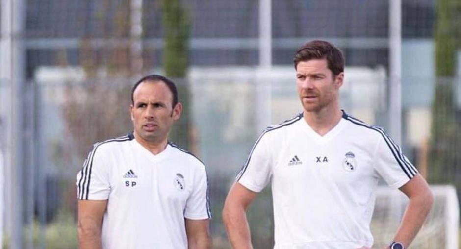 Sebas Parrilla, junto a Xabi Alonso en su etapa en el fútbol base del Real Madrid