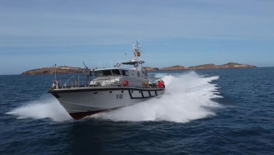 El patrullero Isla Pinto en misión de vigilancia de las islas Chafarinaas