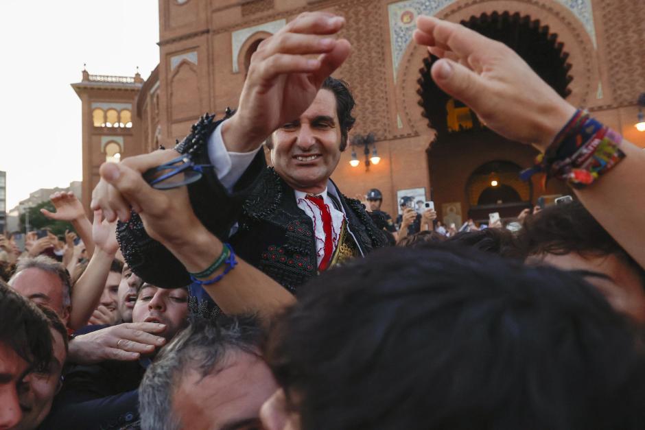 Morante de la Puebla, tras cruzar la Puerta Grande de Las Ventas