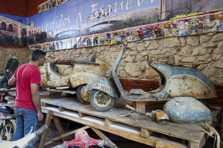 La colección de vespas de Esguevillas de Esgueva