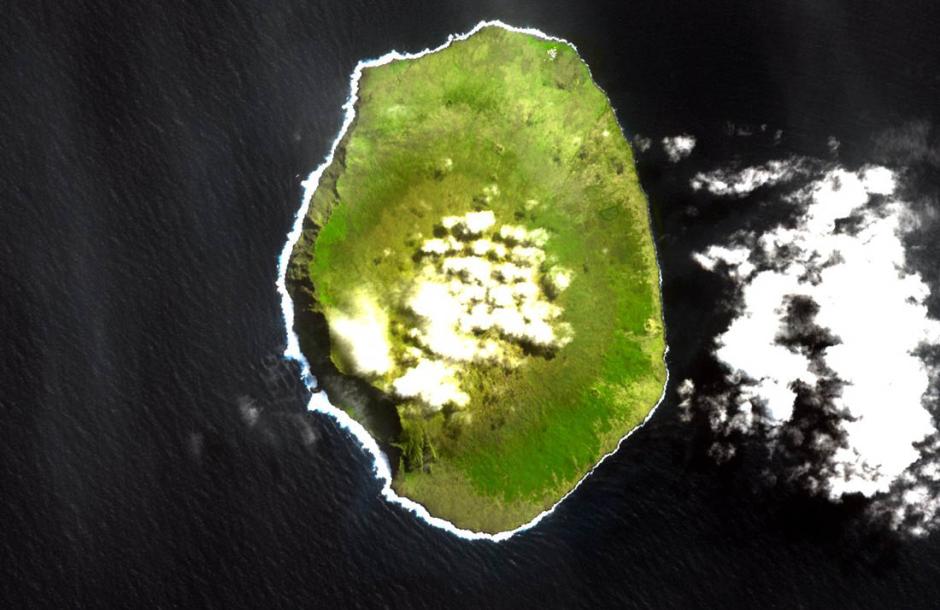 Isla de Ámsterdam, situada en el océano Índico