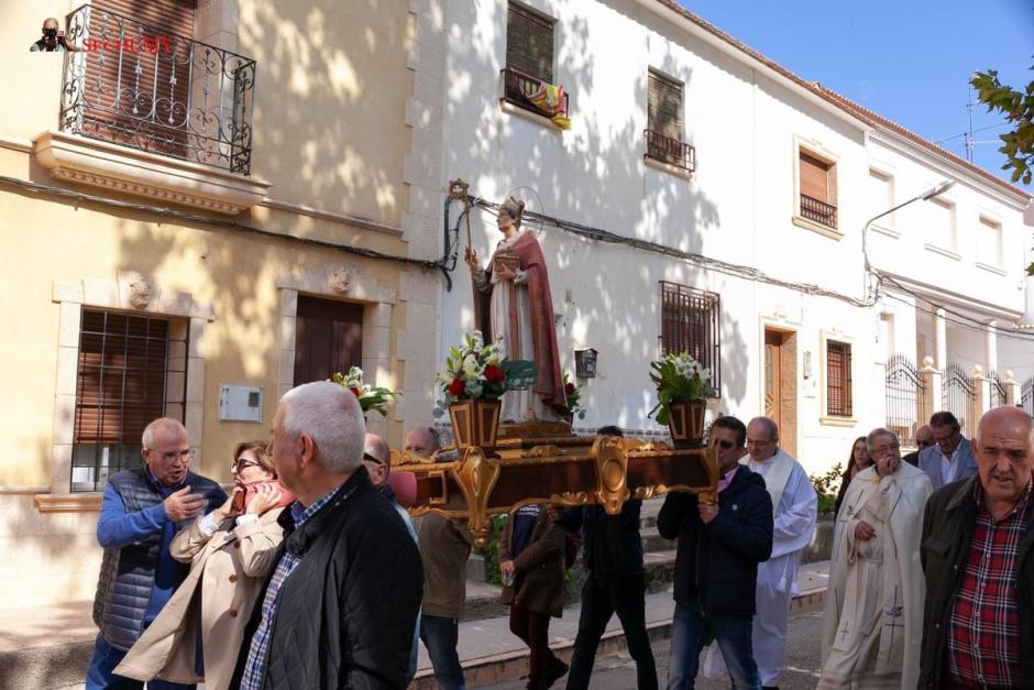 San Gregorio Nacianceno, portado por las calles de un pueblo manchego