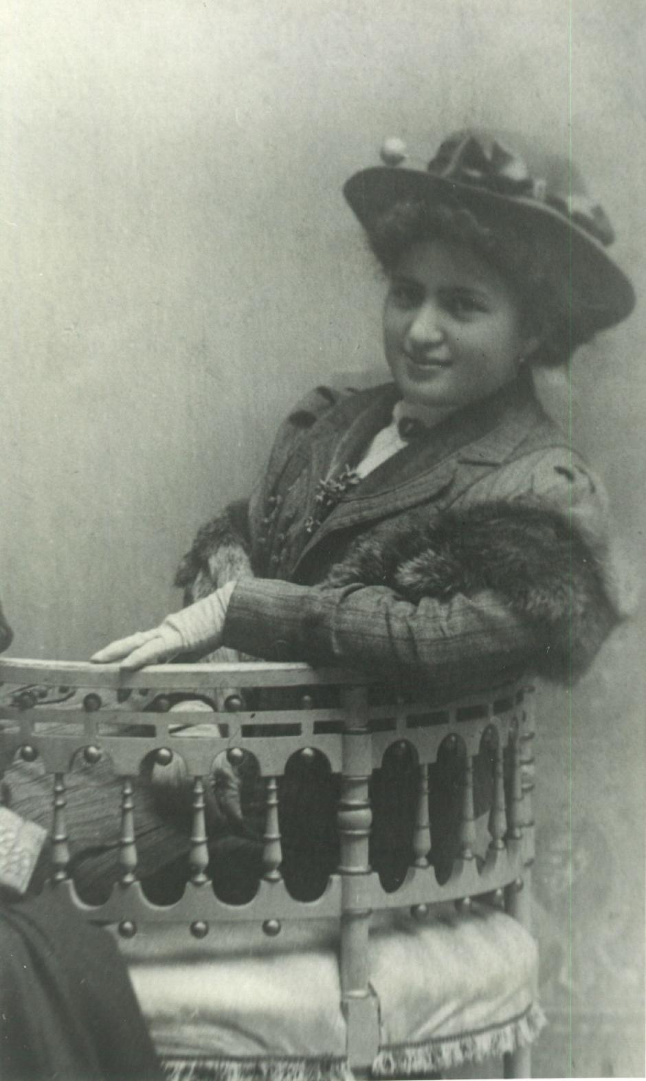María Isabel, a los 20 años de edad