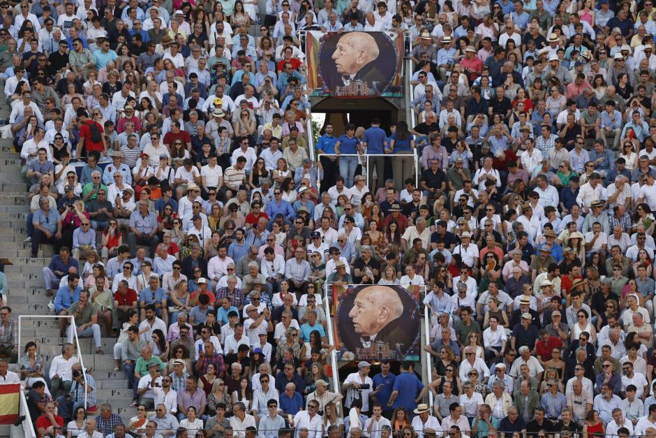 Imagen del tendido de Las Ventas durante la Corrida In Memoriam de Victorino Martín