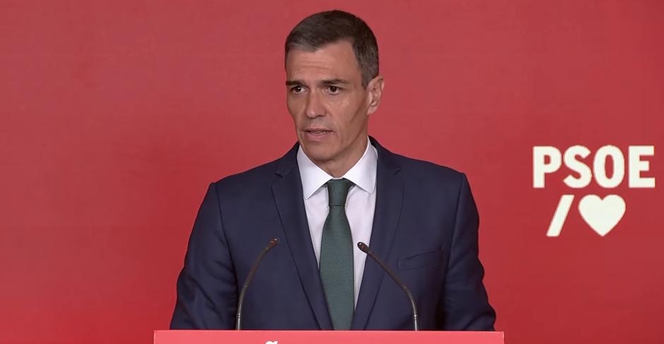 Pedro Sánchez en la rueda de prensa de Ferraz