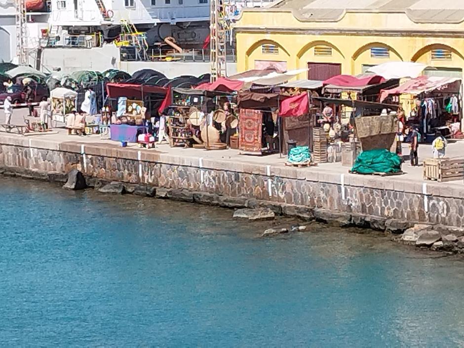 Imagen del rodaje de la segunda temporada de 'Berlín' en el puerto de Burriana, Castellón