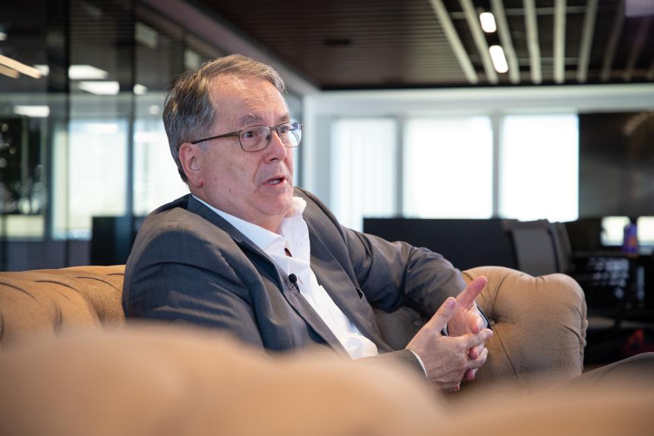 Nicolás Pascual de la Parte, exembajador de España en la OTAN, durante la entrevista con El Debate