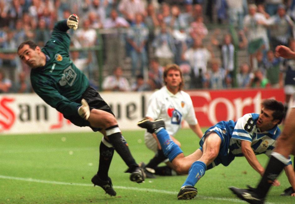 Alfredo Santaelena y el gol de la victoria del Deportivo en la Final de Copa de 1995
