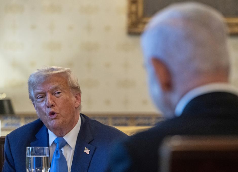 El presidente estadounidense Donald Trump se reúne con el primer ministro israelí Benjamin Netanyahu