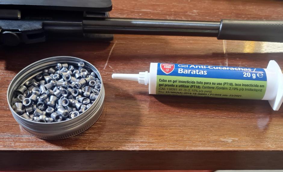 Material con el que los bomberos de la Diputación de Zamora combatirán a la avispa asiática