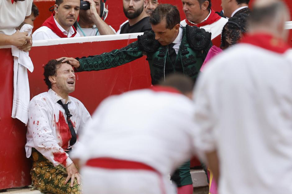 Rafalillo durante la lidia a su segundo toro
