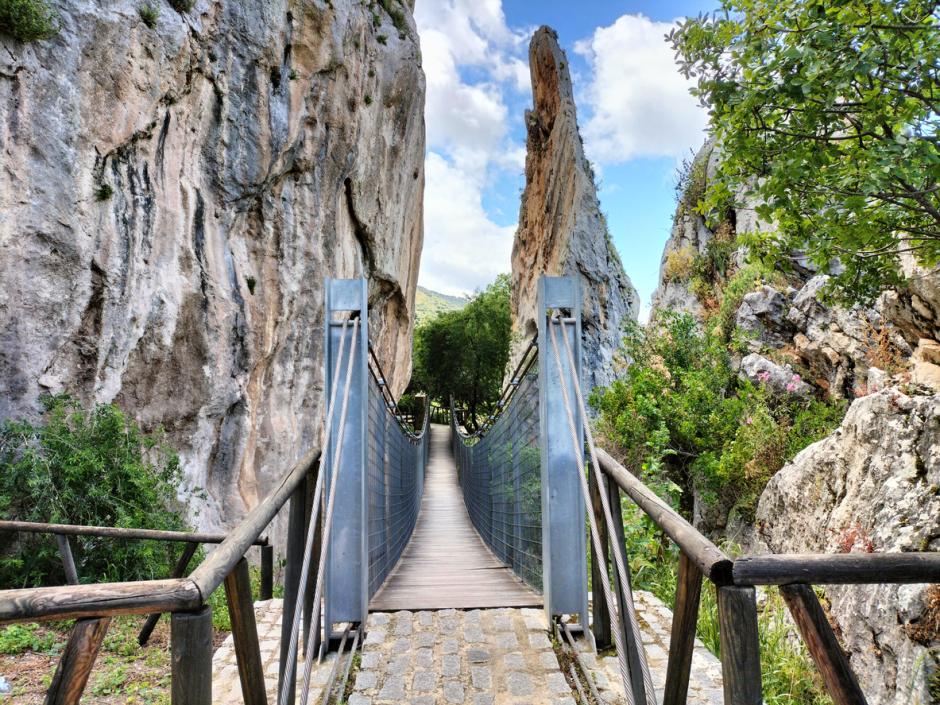 Puente colgante de Zuheros (Córdoba)