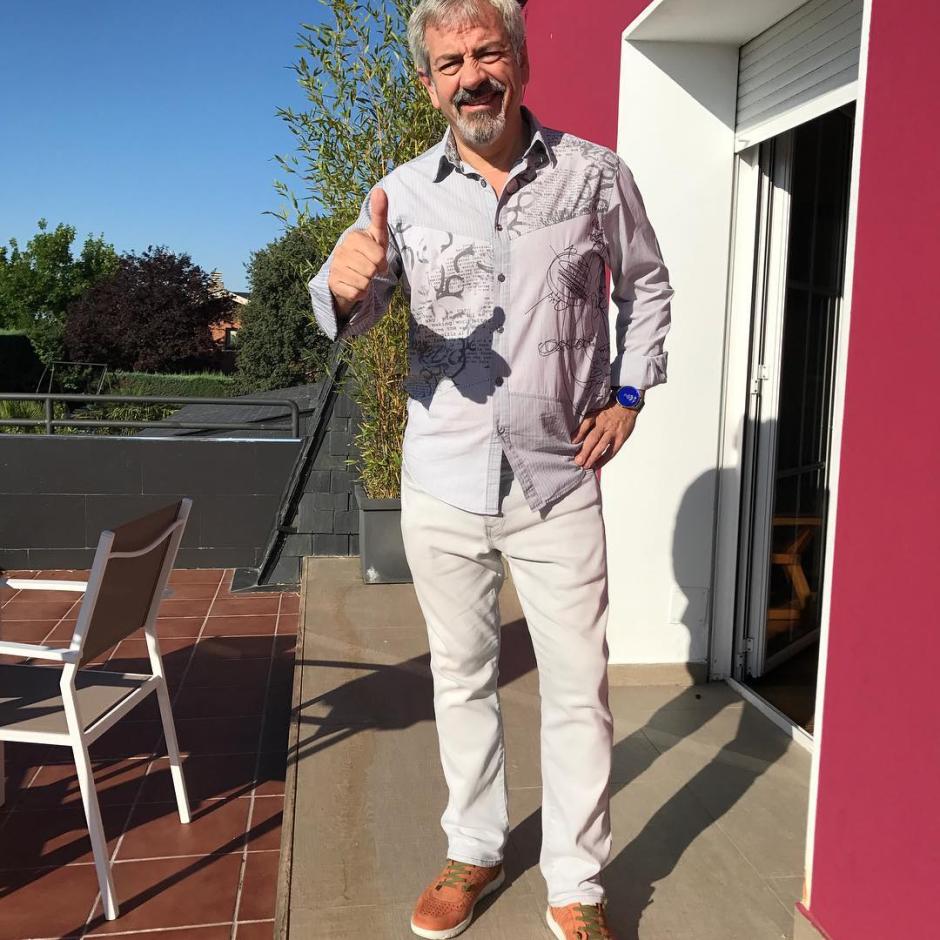 Carlos Sobera, en una de las terrazas de su casa