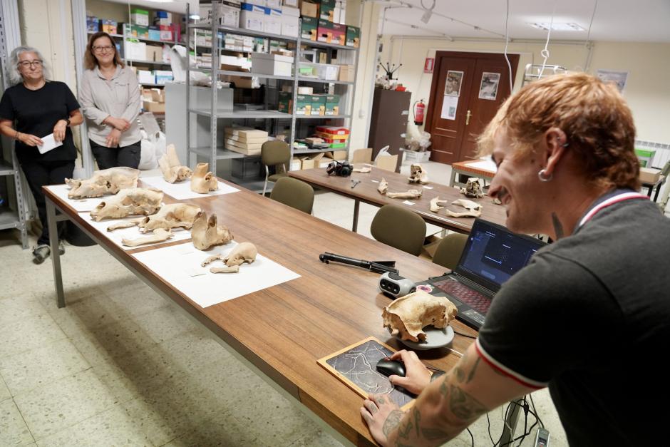 Investigadores de la Universidad de León y del Museo Nacional de Ciencias Naturales presentan la primera Campaña de recuperación de restos de fauna del Cuaternario en cuevas de la provincia