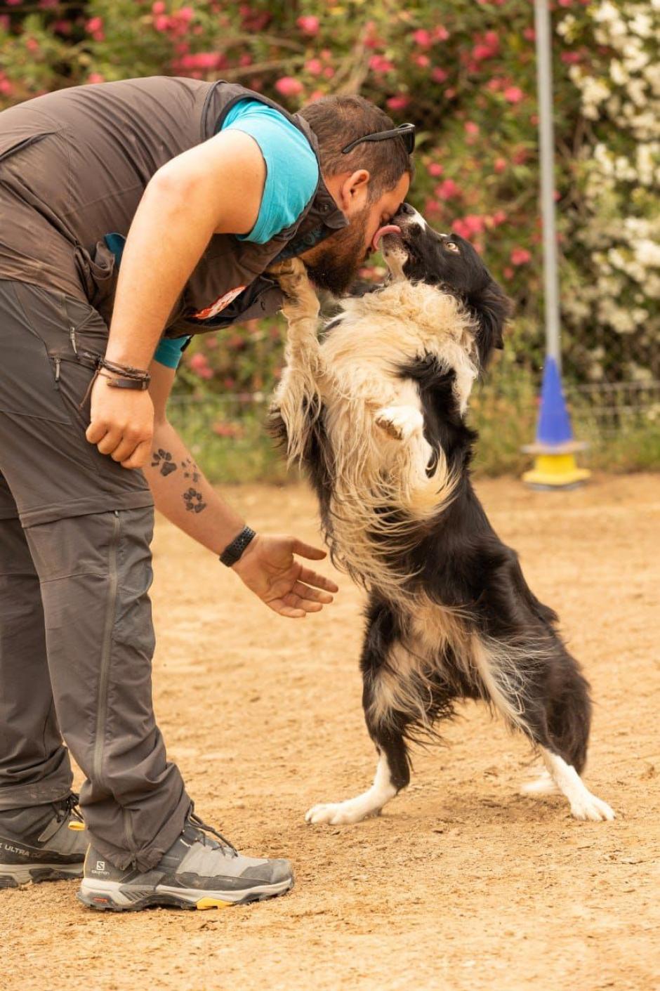 Toni Aguilar con Zizou