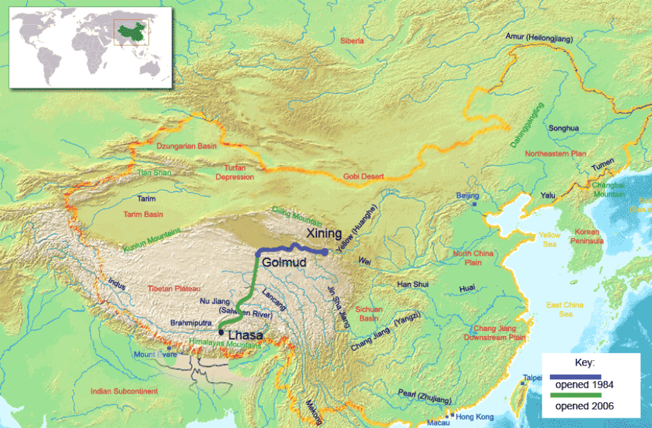 Mapa de la línea de ferrocarril por la Gran Meseta Tibetana.