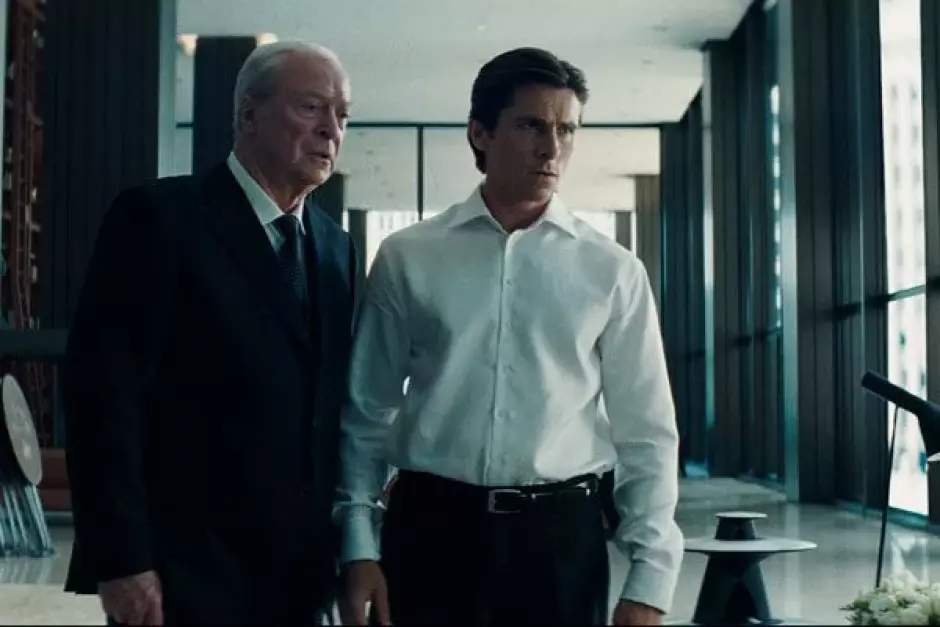 Michael Caine en 'El caballero oscuro'