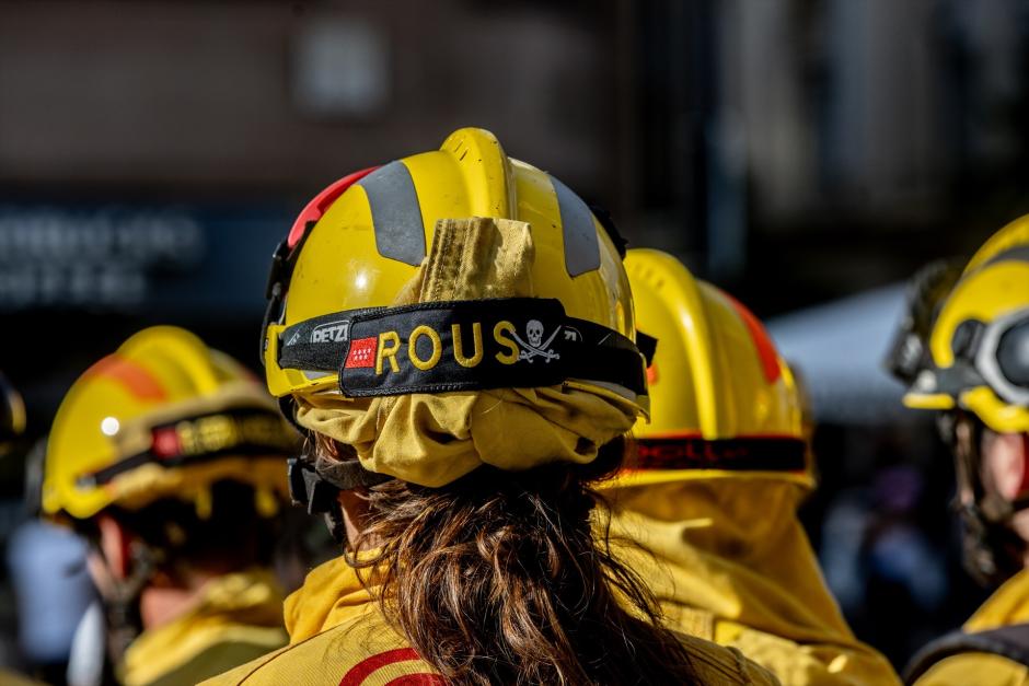 Varios brigadas forestales